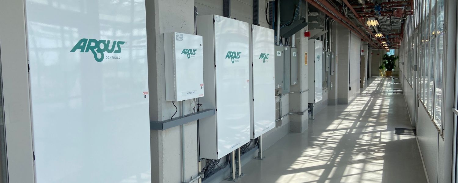 Queen's Phytotron Argus Titan